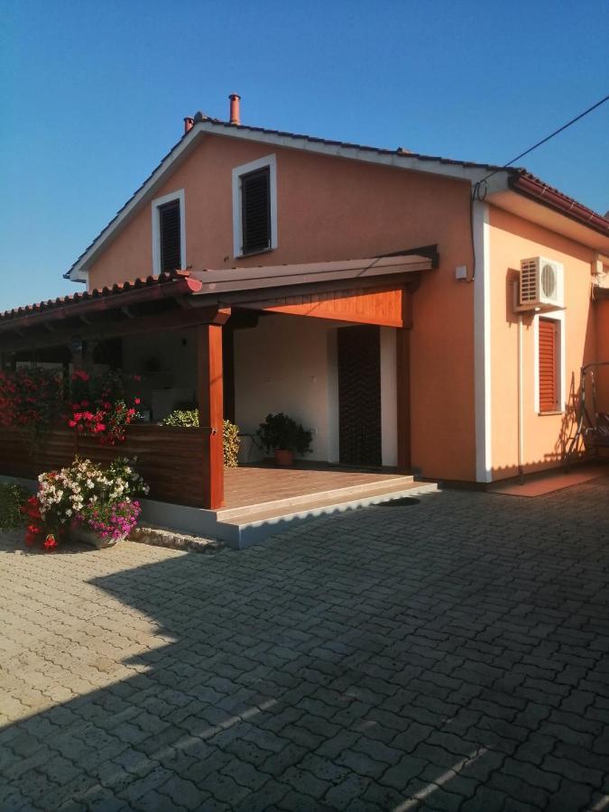 Sveti Anton  Apartment Jadranka المظهر الخارجي الصورة